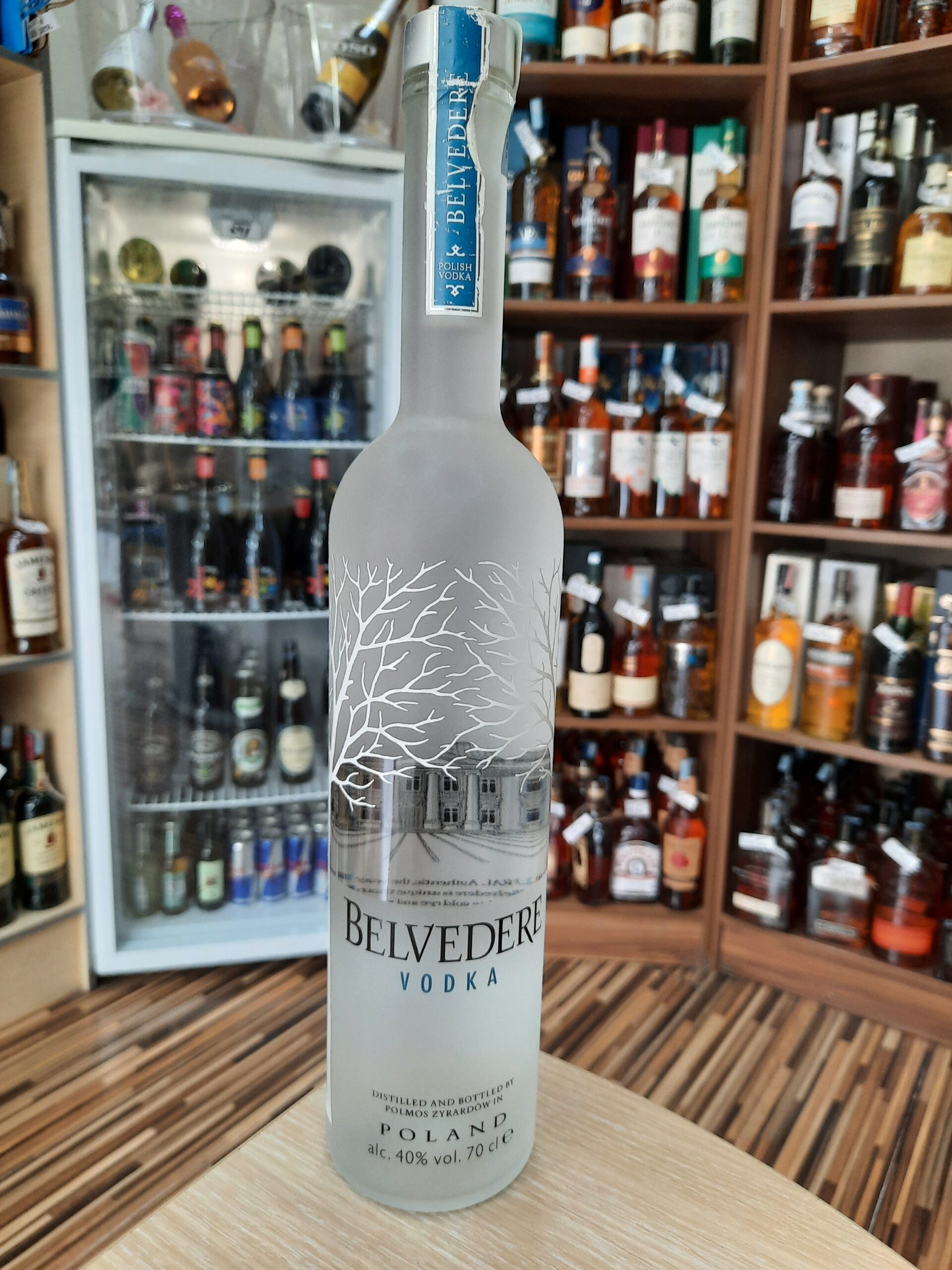 Водка Белведере 0.7л