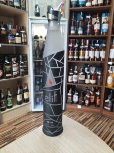 Водка Столи Елит 0.7л