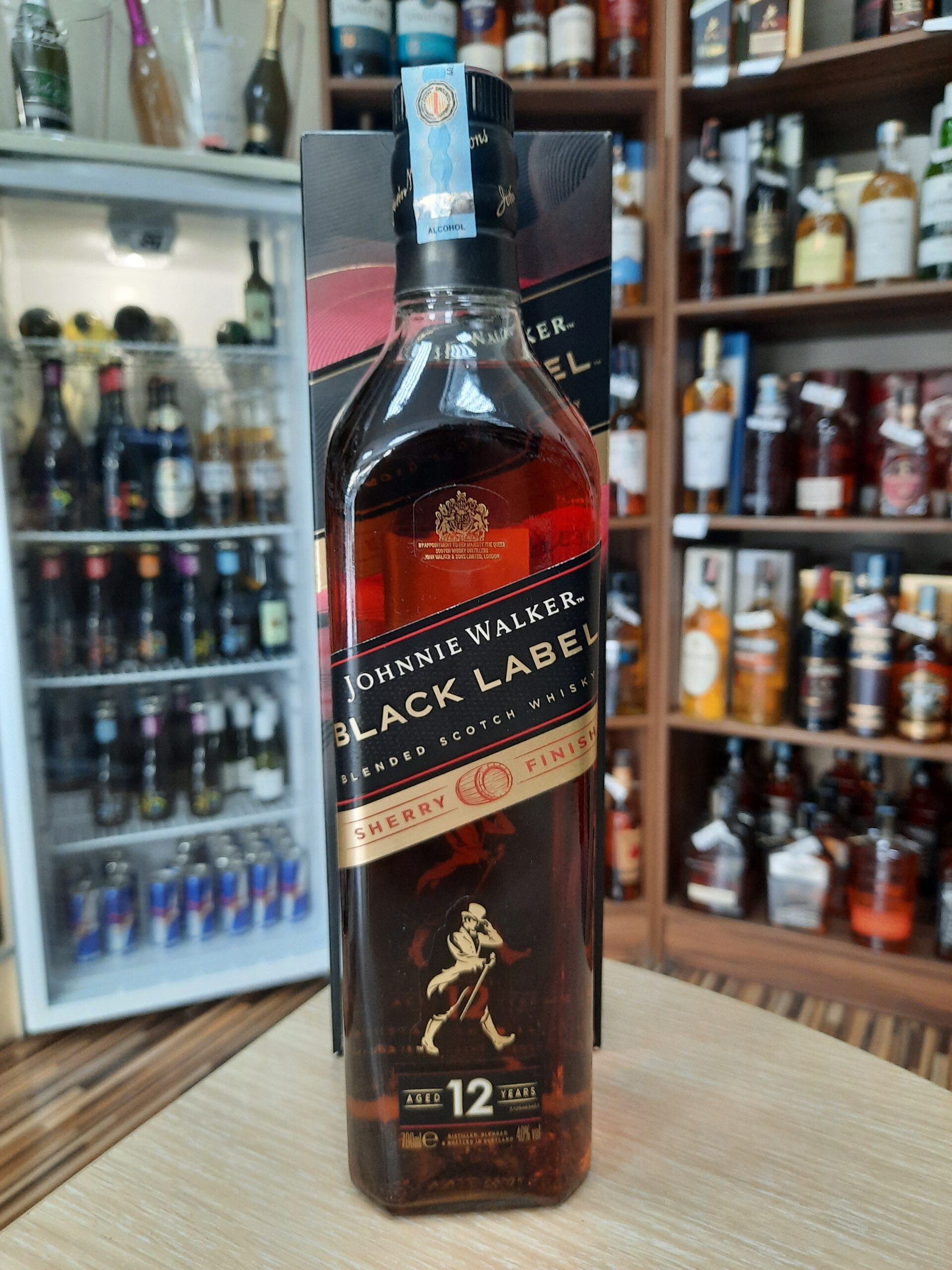 Виски Џони Вокер Блек шери финиш 0.7л