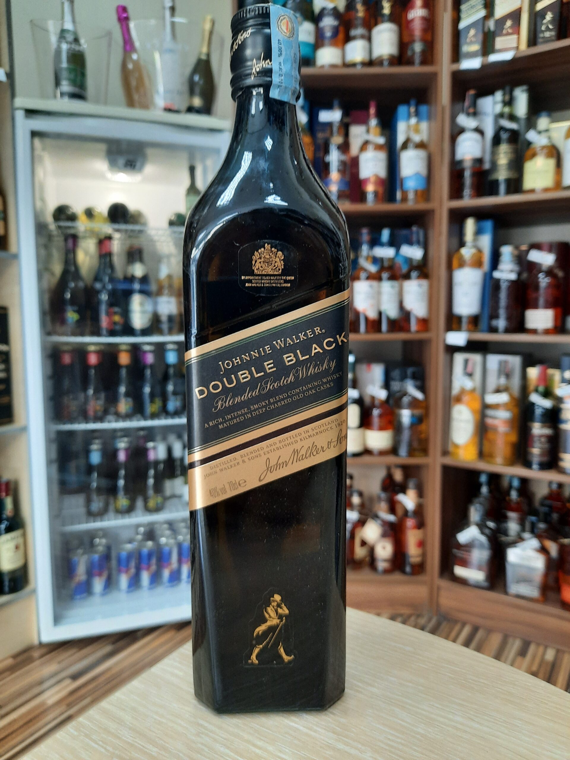 Виски Џони Вокер Дабл Блек 0.7л