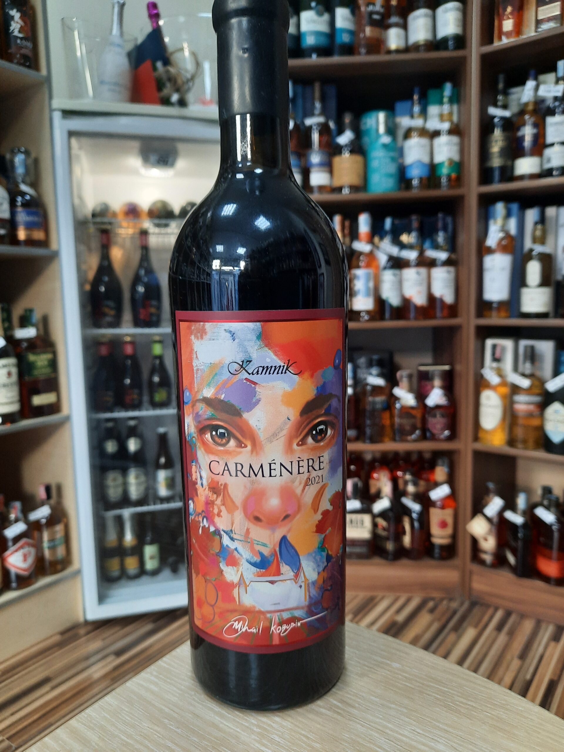 Вино Камник Карменере 0.75л.