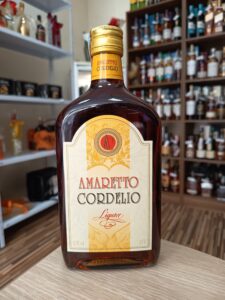 Ликер Амарето Корделио 0.7л