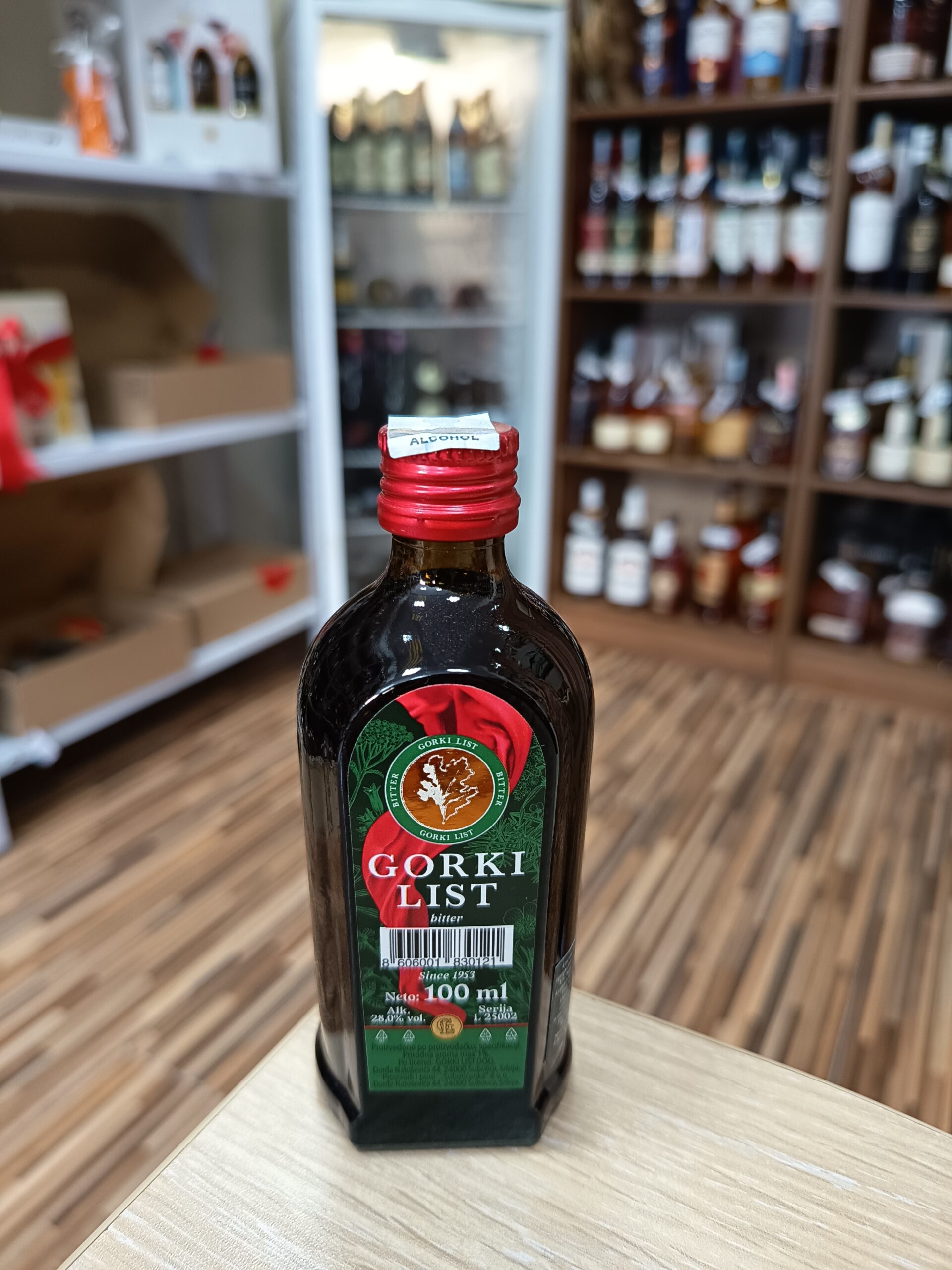 Ликер Горки Лист 0.1л