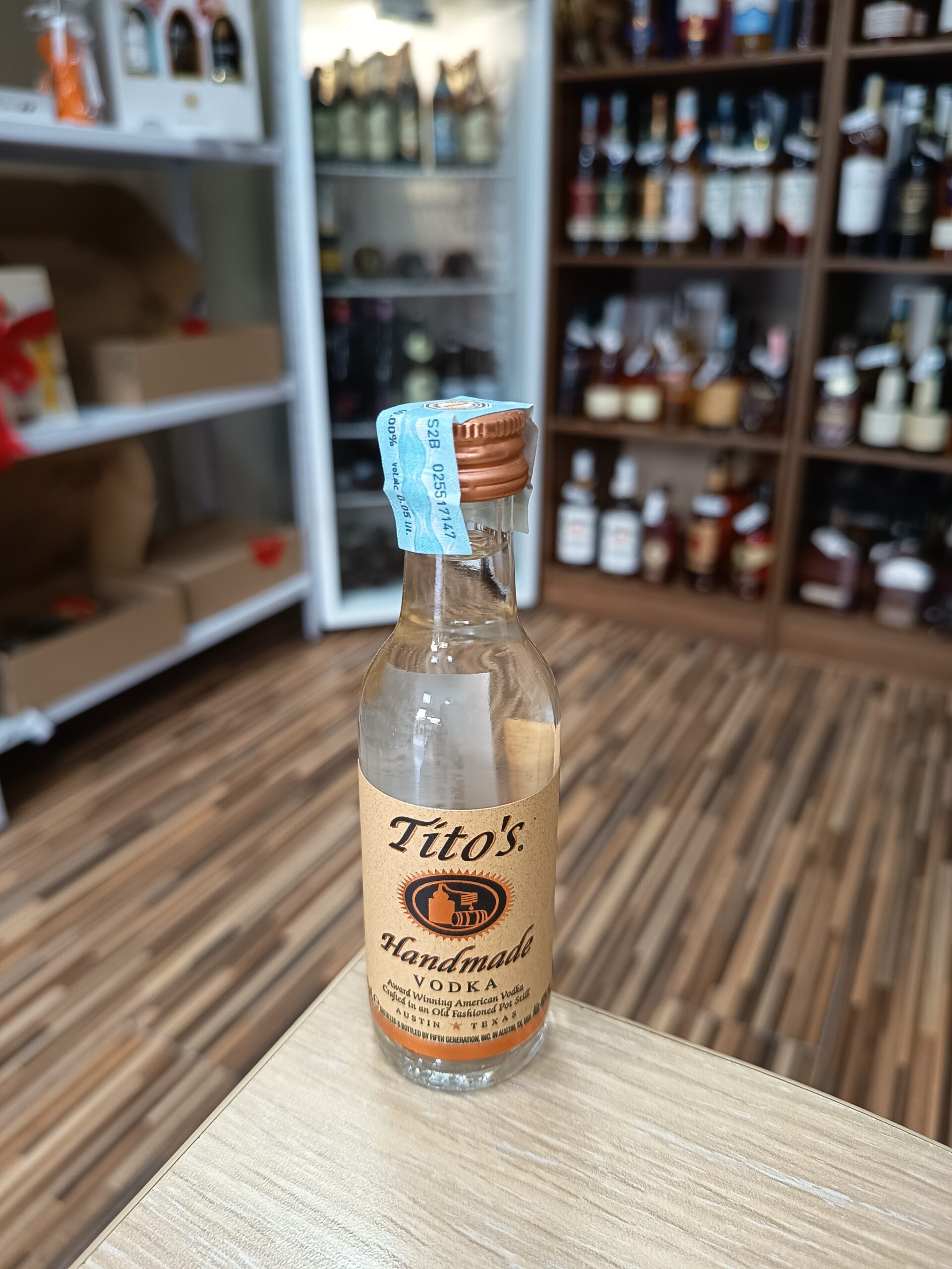 Водка Титос 0.05л