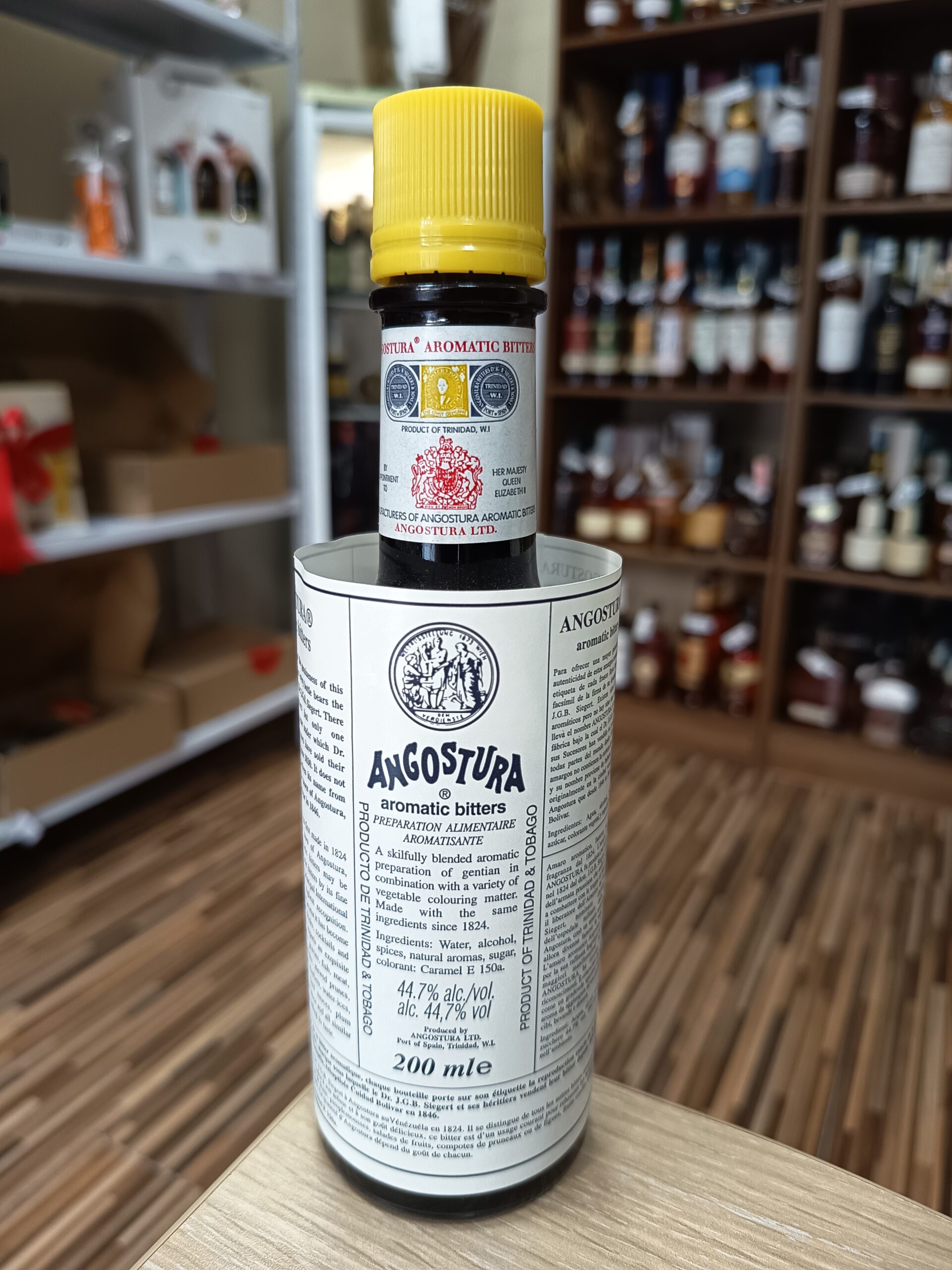 Ликер Ангостура Битер 0.2л