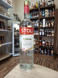 Водка Столи 1л